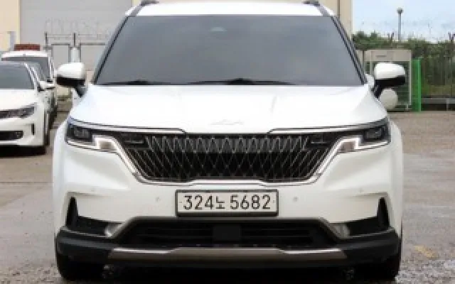 EV4롱레인지 중고차 카니발 4세대 가솔린 9인승 시그니처 매물 사진 1 - 2022/06 103,741km